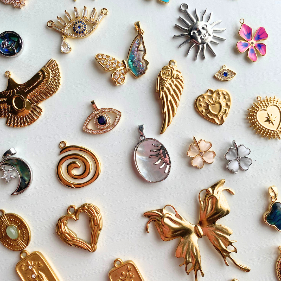 Anik-anik charm collections
